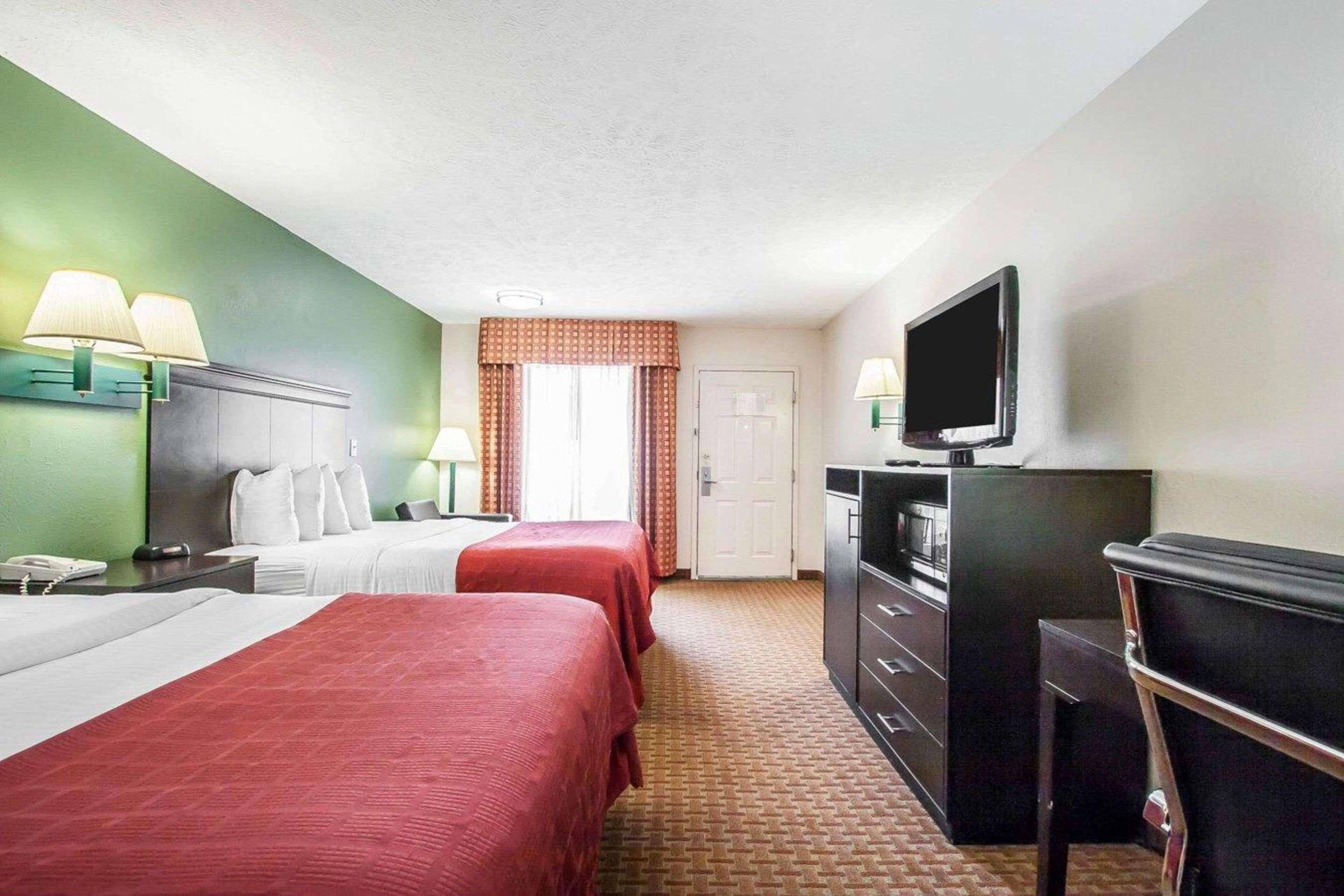 Quality Inn Savannah South Exteriér fotografie