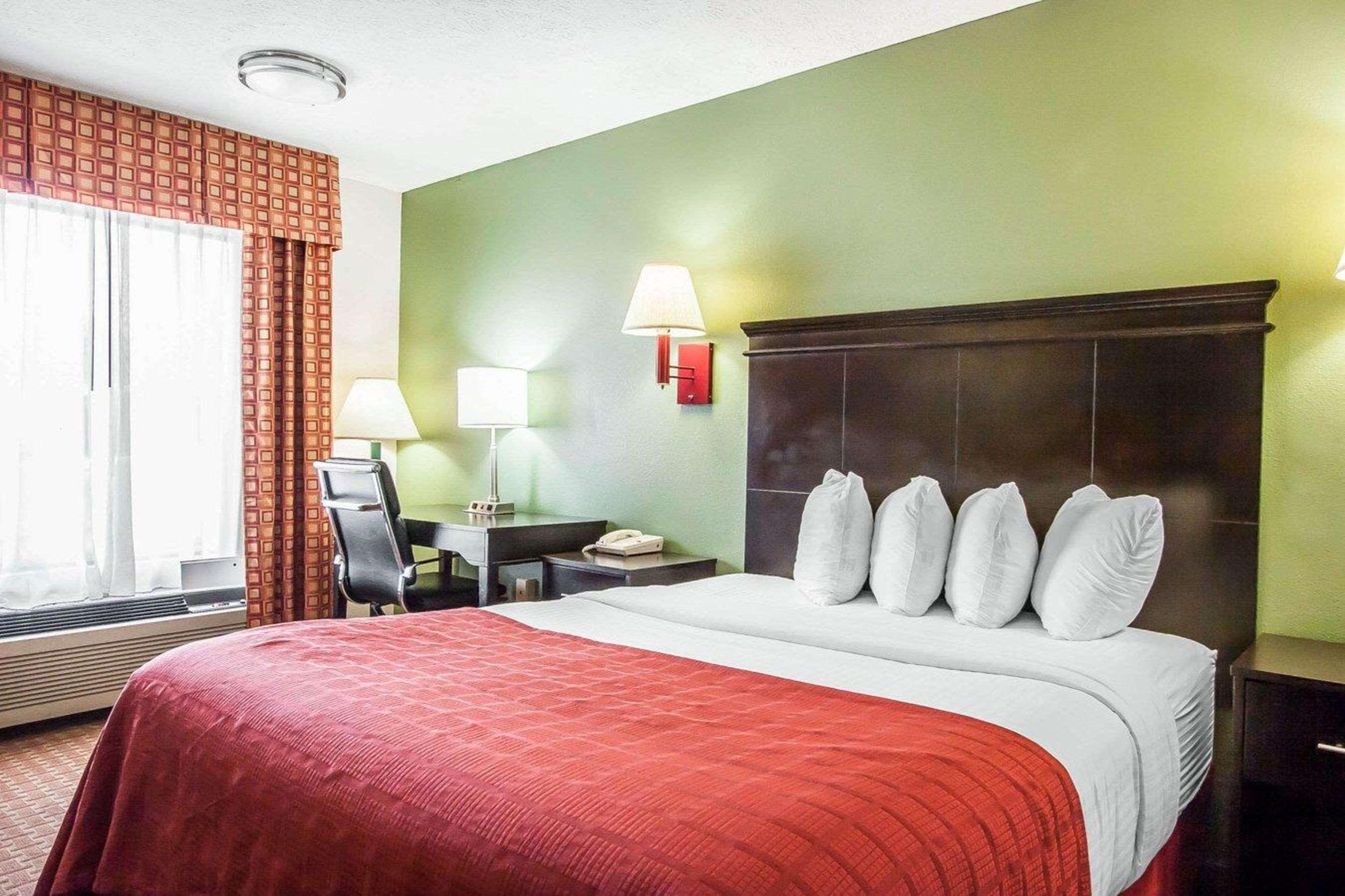 Quality Inn Savannah South Exteriér fotografie
