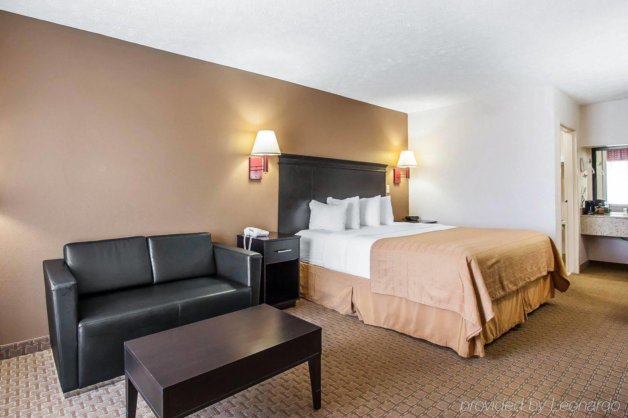 Quality Inn Savannah South Exteriér fotografie